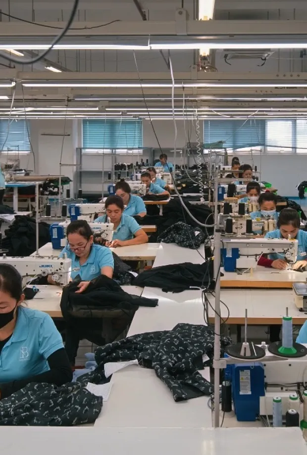 Gia Công Hàng Thời Trang Xuất Khẩu – Lựa Chọn Đối Tác Uy Tín Là Yếu Tố Quyết Định Thành Công